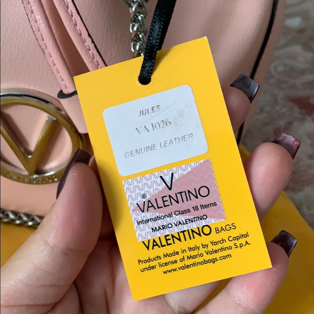 Mario Valentino discontinued Jules pink leather bucket bag - Picture 2 of 11